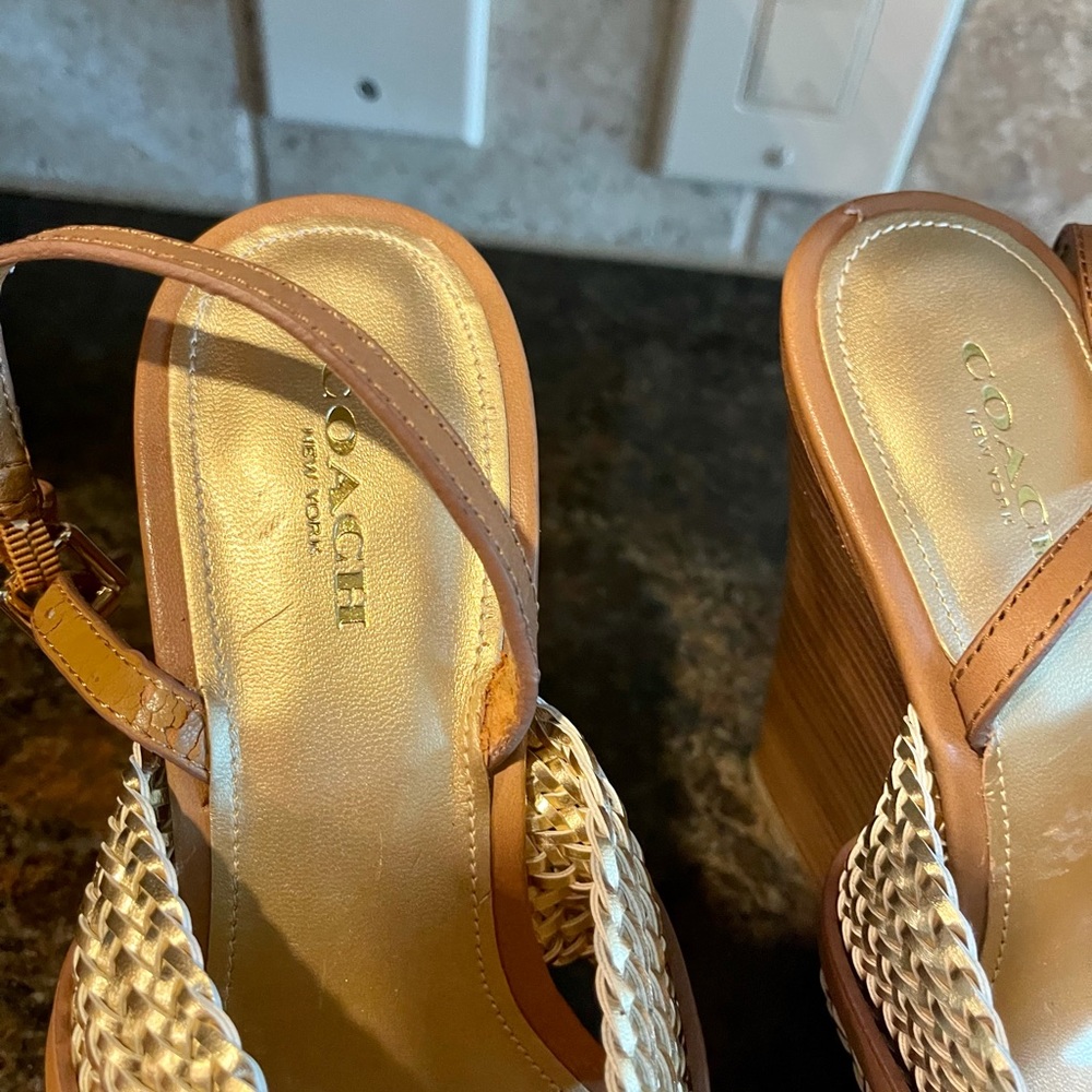 New Coach ginger/ gold wedges .Signature logo . - Picture 4 of 12
